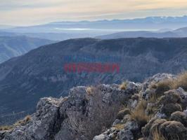 Chalet en venta en Valdepeñas de Jaén photo 0