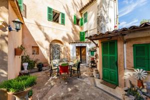 Casa en venta en Sóller, Soller photo 0