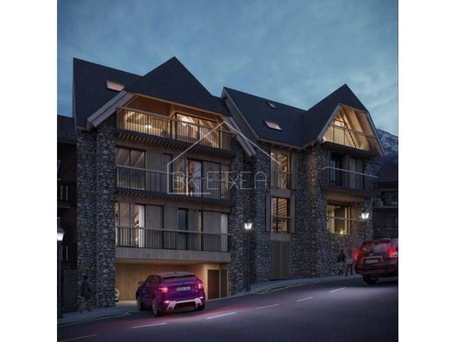 Apartamento en venta en Naut Aran photo 0