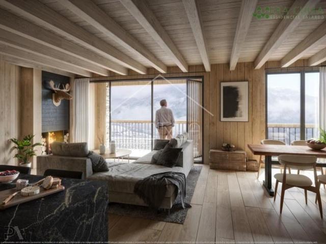 Apartamento en venta en Naut Aran photo 0