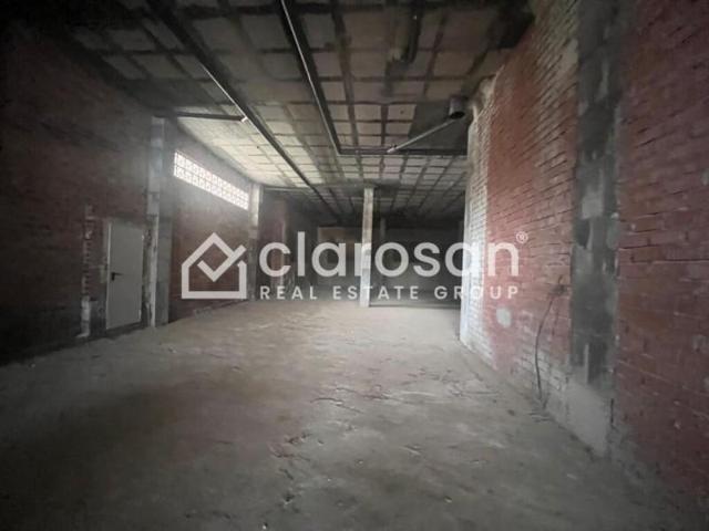 Local comercial en venta en Alhaurín el Grande photo 0