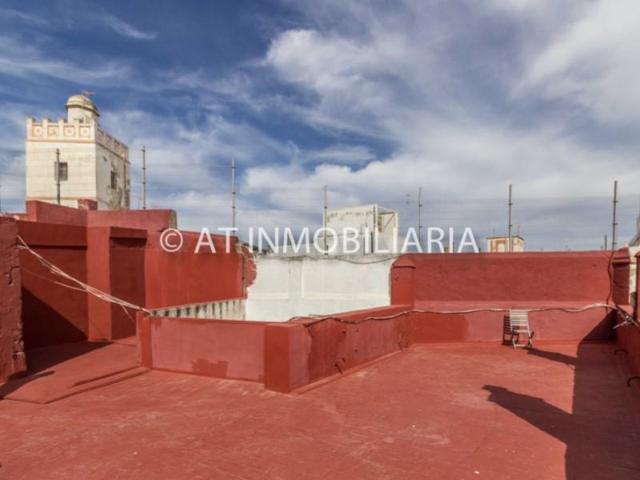 Chalet en venta en Cádiz photo 0