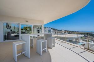 Piso en venta en Benalmádena, Higuerón photo 0