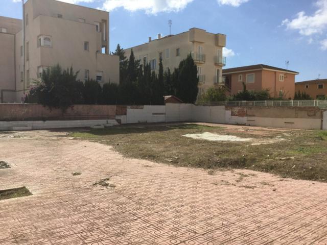 Terreno en venta en Calvia, Son Ferrer photo 0