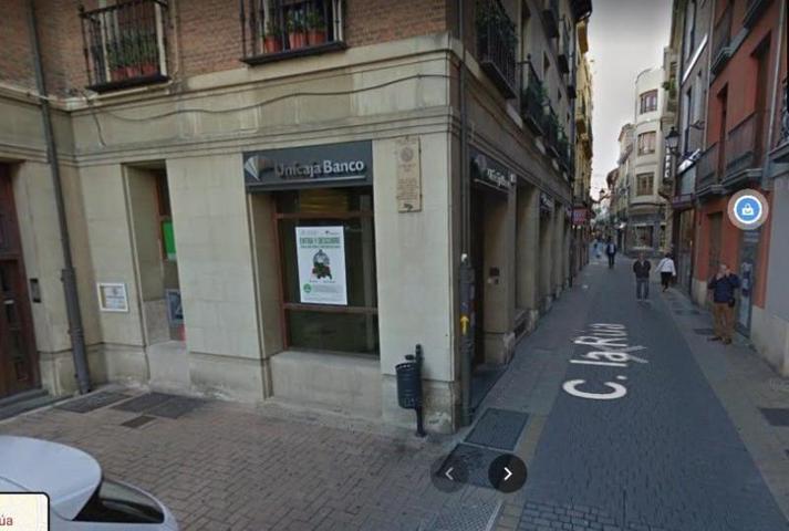 Local comercial en venta en León, Casco Antiguo photo 0