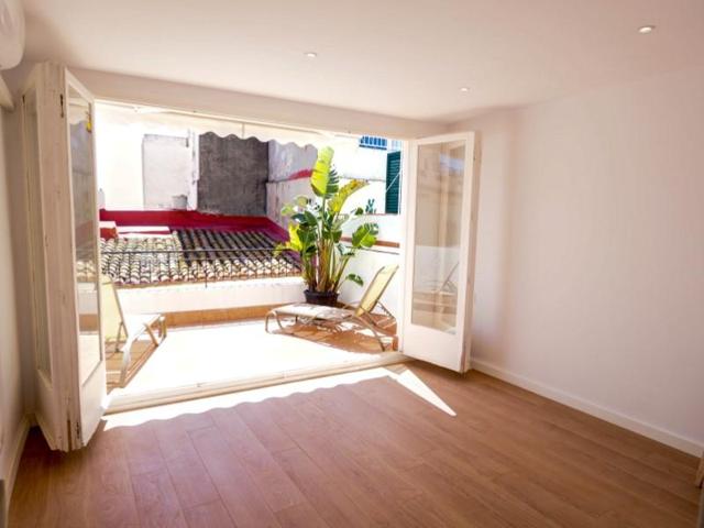 Casas de pueblo en venta en Sitges photo 0