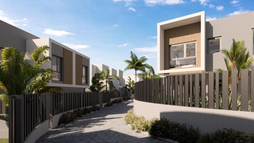 Adosada en venta en San Bartolomé de Tirajana, Maspalomas-Meloneras photo 0