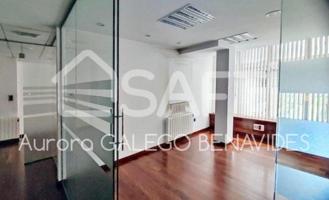 Local comercial en venta en Santiago de Compostela photo 0