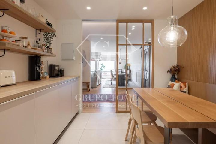 Piso en venta en Donostia-San Sebastián, Igeldo photo 0