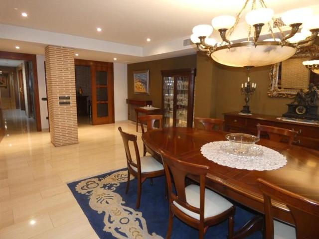 Piso en venta en Valencia, El Pla del Remei photo 0