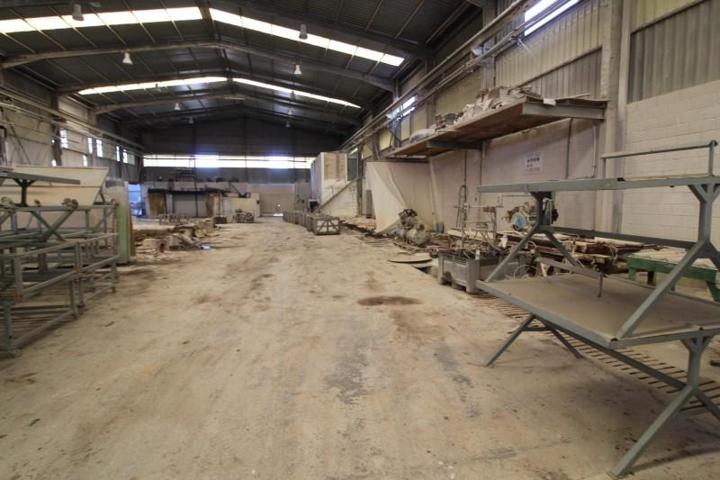 Nave industrial en venta en La Romana, LA ROMANA photo 0