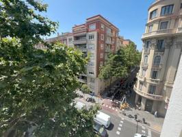 Apartamento en venta en Barcelona photo 0