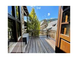 Casa con terreno en venta en Naut Aran photo 0