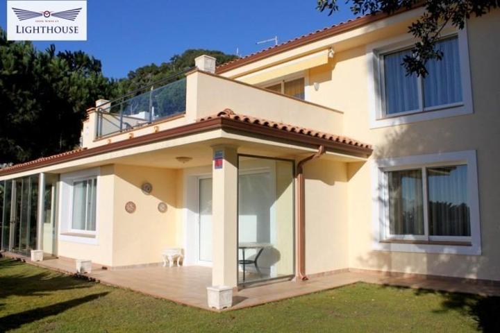 Chalet en venta en Blanes, Cala Sant Francesc photo 0