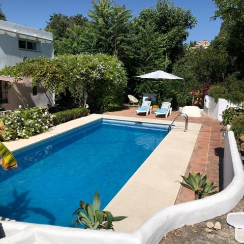 Casa con terreno en venta en Alhaurín el Grande, Alhaurín el Grande photo 0