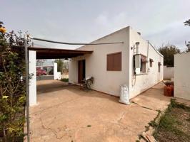 Casa en venta en Eivissa photo 0