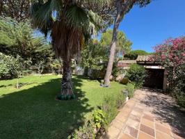 Chalet en venta en Conil de la Frontera, Roche photo 0