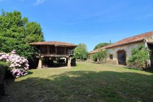 Casa en venta en Gijón, Gijón photo 0
