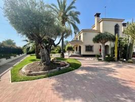 Chalet en venta en Elche, Portes Encarnades-Torreta-Portalada photo 0