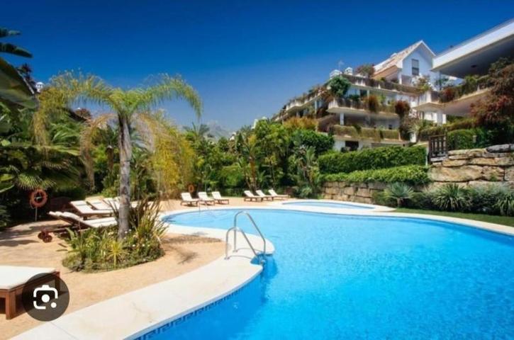 Apartamento en venta en Marbella, Milla de oro photo 0