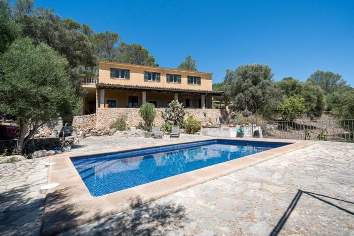 Chalet en venta en Binissalem, Binissalem photo 0