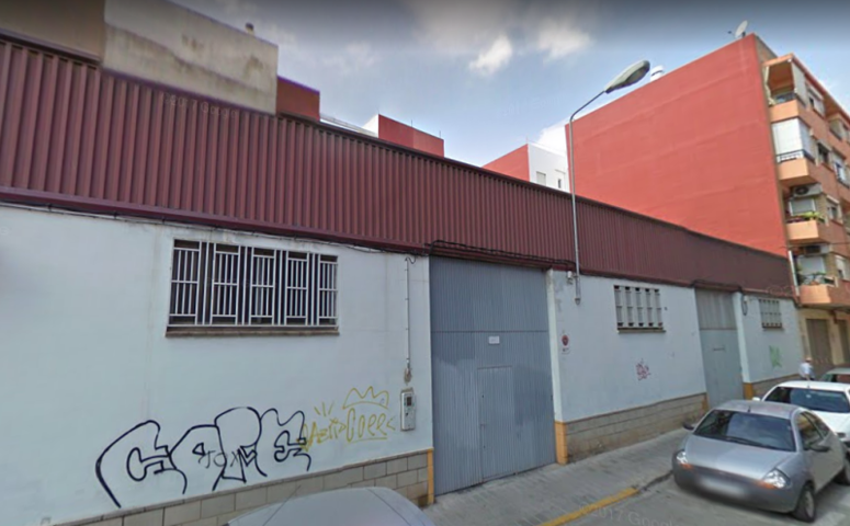 Terreno en venta en Manises, Casa de cultura photo 0