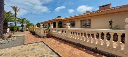 Casa en venta en Altea, Planet photo 0