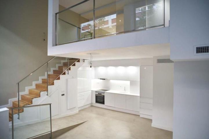 Planta baja en venta en Barcelona, Sant Gervasi - Galvany photo 0