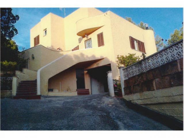 Chalet en venta en Calvia, Costa de la Calma photo 0