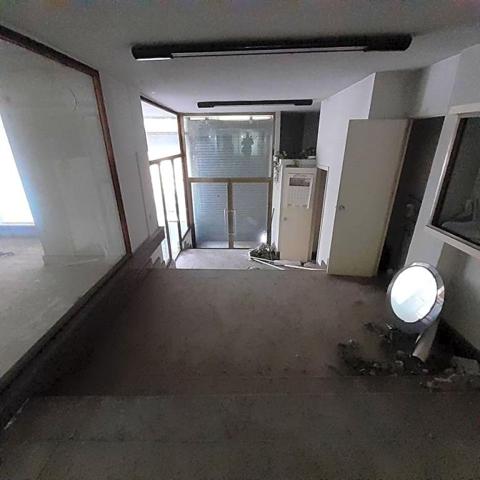 Local comercial en venta en Santander photo 0