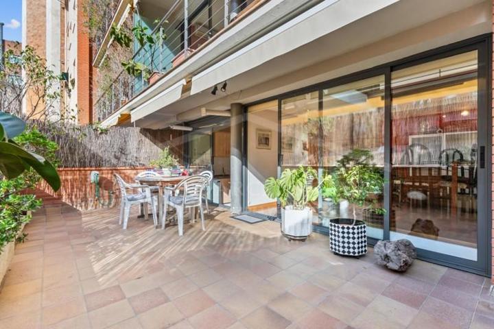 Piso en venta en Barcelona, Les Tres Torres photo 0