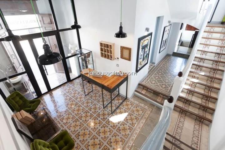 Edificio en venta en Altea, 2a linea photo 0