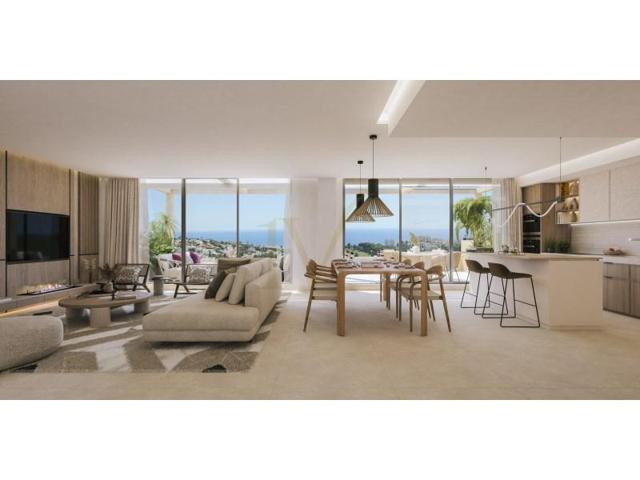 Apartamento en venta en Benalmádena photo 0