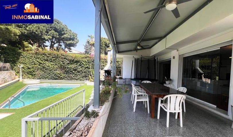 Chalet en venta en Roquetas de Mar, Sur photo 0