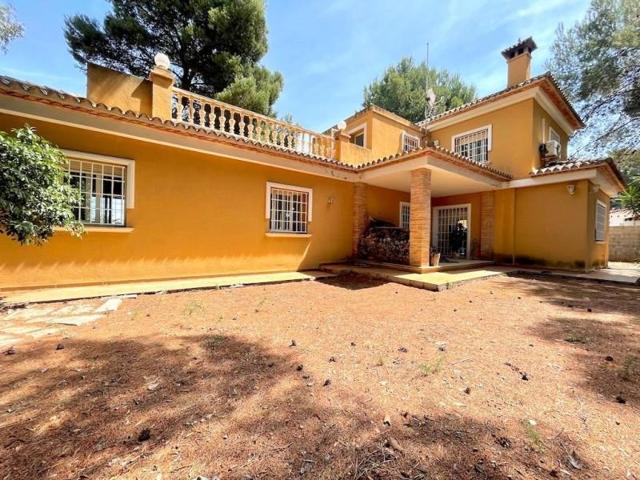 Chalet en venta en Denia, Las rotas photo 0