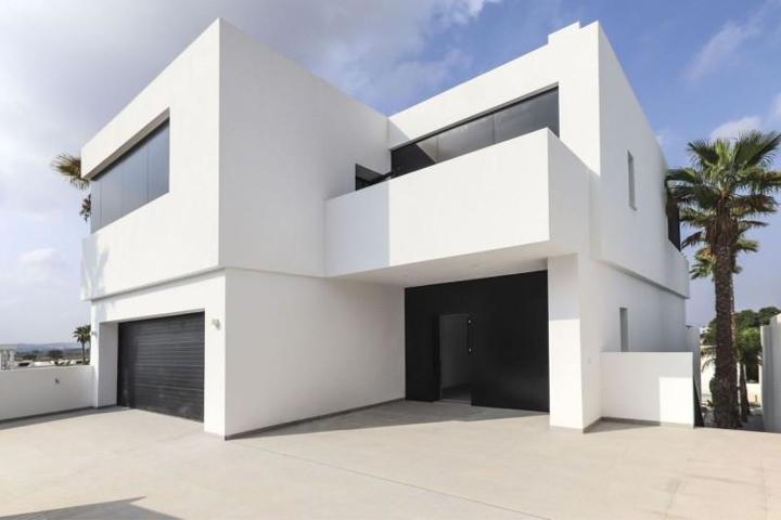 Chalet en venta en San Fulgencio, La Marina - Urb. La Marina photo 0