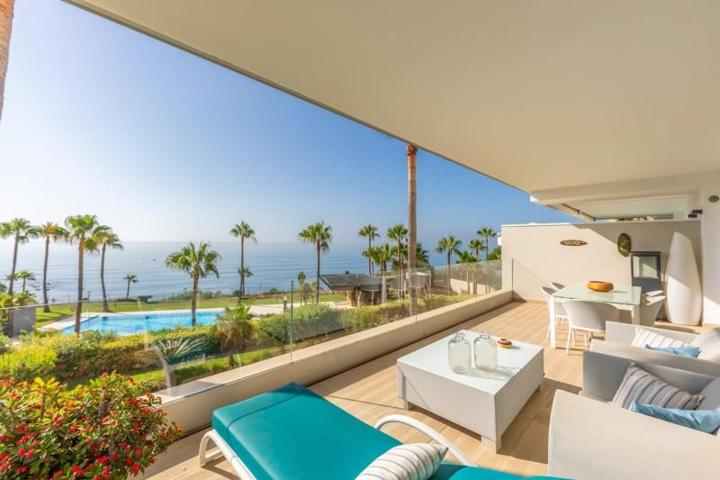 Piso en venta en Estepona, Horizon Beach, 29680 photo 0