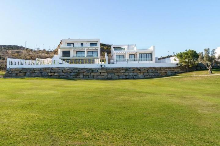 Chalet en venta en Mijas, Mijas Costa photo 0