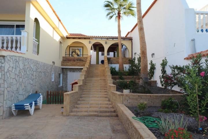 Chalet en venta en Adeje, Callao Salvaje photo 0