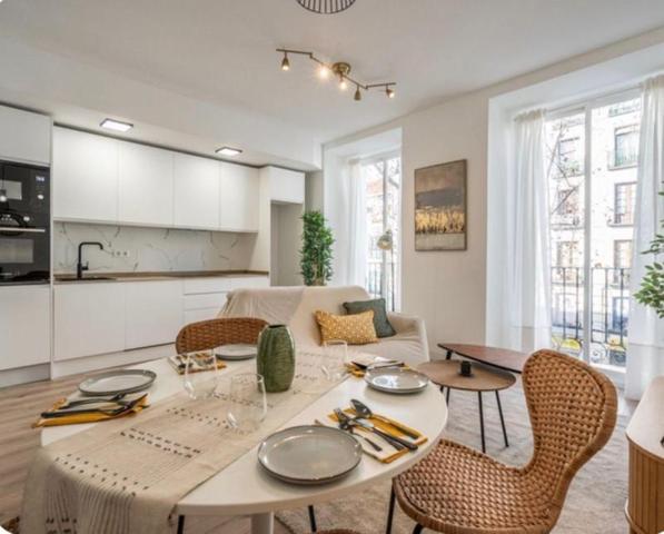 Piso en venta en Valencia, Sant Isidre photo 0