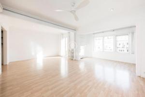 Apartamento en venta en Barcelona, Sant Gervasi - La Bonanova photo 0