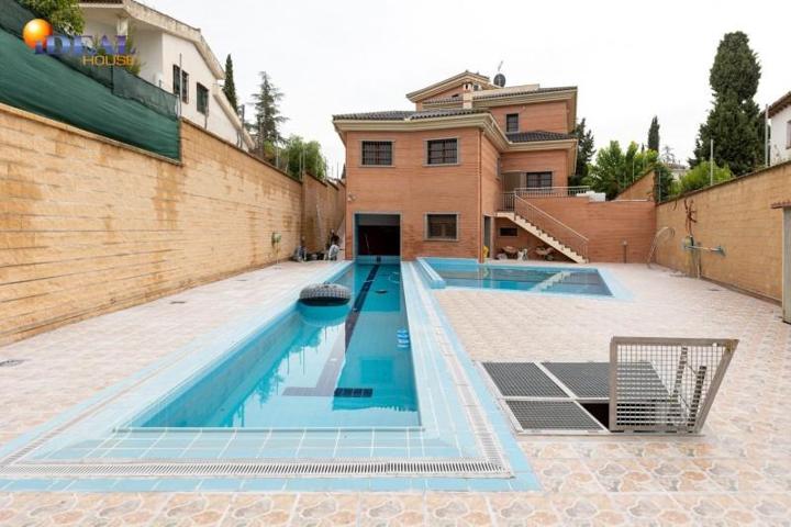 Chalet en venta en Albolote, ALBOLOTE-CORTIJO DEL AIRE photo 0