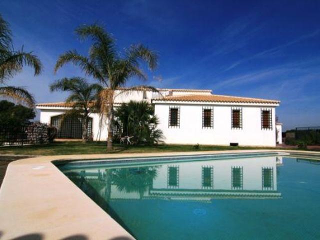 Chalet en venta en Bétera, Urb. La Masia photo 0