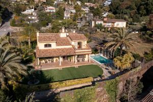 Casa en venta en Cabrils, La Llobera photo 0