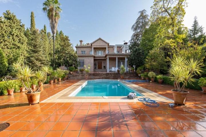 Chalet en venta en Albolote, ALBOLOTE-CORTIJO DEL AIRE photo 0