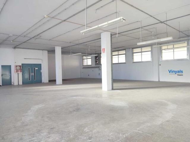 Nave industrial en venta en Mataró, Polígon Ind. Mata-Rocafonda photo 0