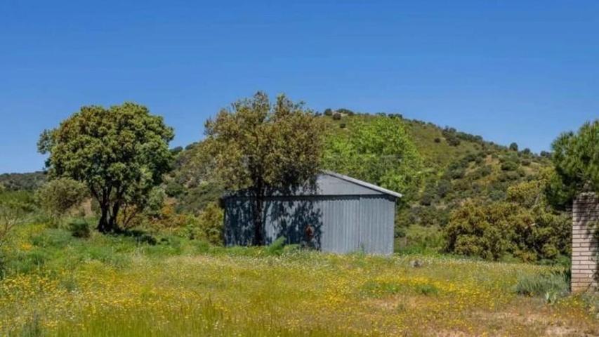 Casa con terreno en venta en Valdemorillo, Zona noroeste photo 0