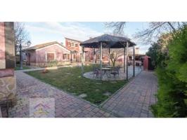 Edificio en venta en Villar de Olalla photo 0