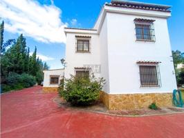 Chalet en venta en Godella photo 0