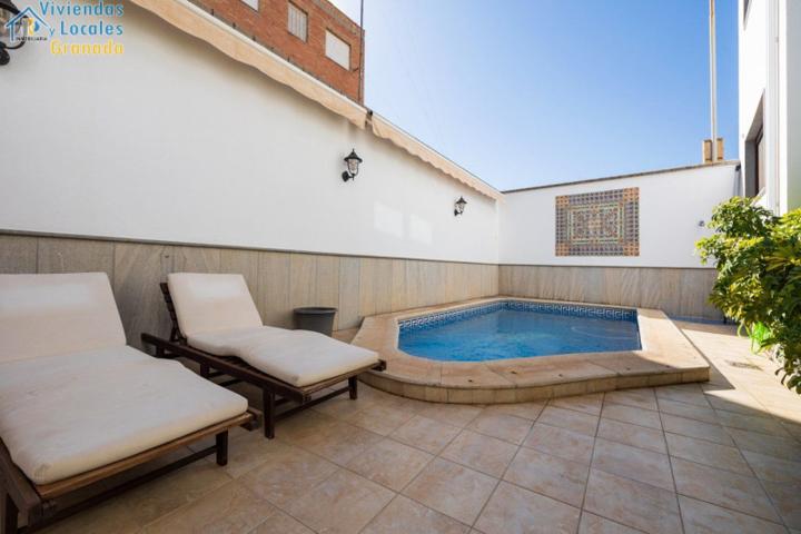 Chalet en venta en Granada, Beiro photo 0